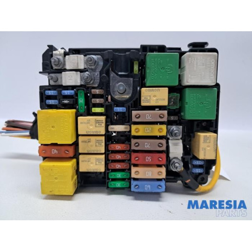 Citroen - C4 Grand Picasso - Boîte à fusibles