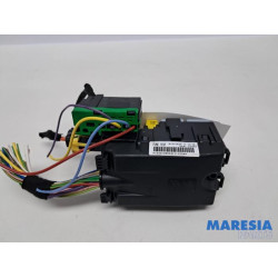 Citroen - C4 Grand Picasso - Boîte à fusibles