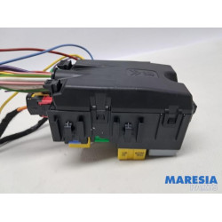 Citroen - C4 Grand Picasso - Boîte à fusibles