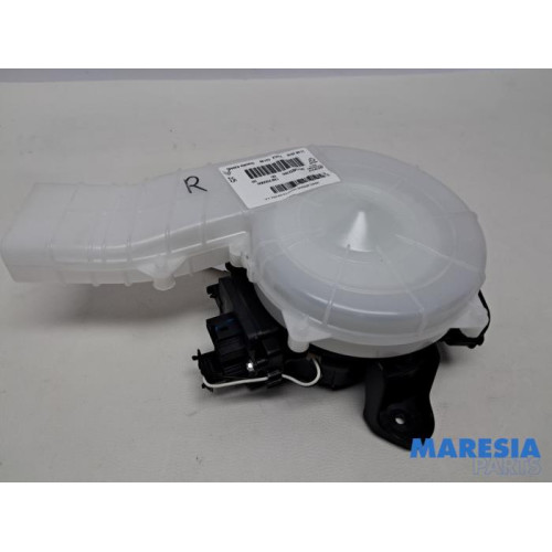Citroen - C4 Grand Picasso - Heating and ventilation fan motor