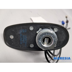 Citroen - C4 Grand Picasso - Antenne