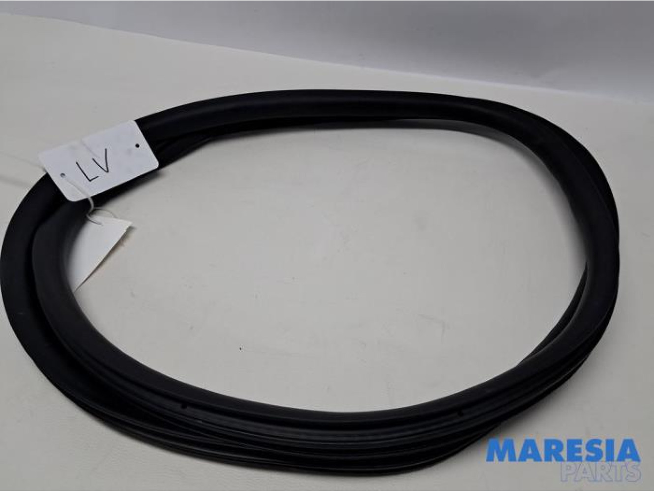 Citroen - C4 Grand Picasso - Front door seal 4-door, left