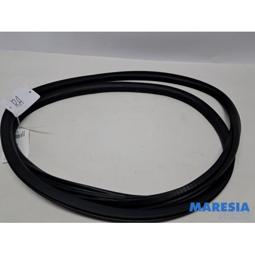 Citroen - C4 Grand Picasso - Joint caoutchouc portière 4portes arrière droite