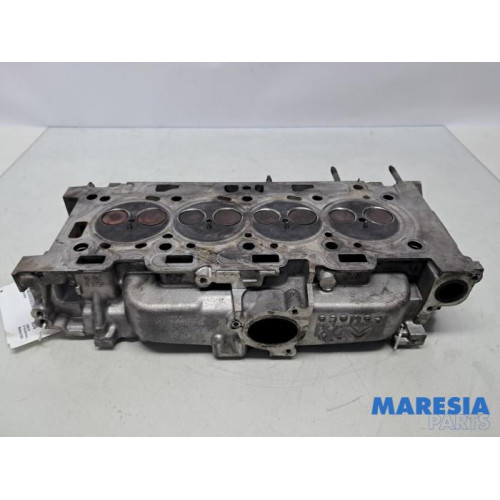 Citroen - DS4 - Cylinder head