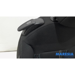 Peugeot - 208 - Siège droit