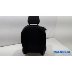 Peugeot - 208 - Siège droit