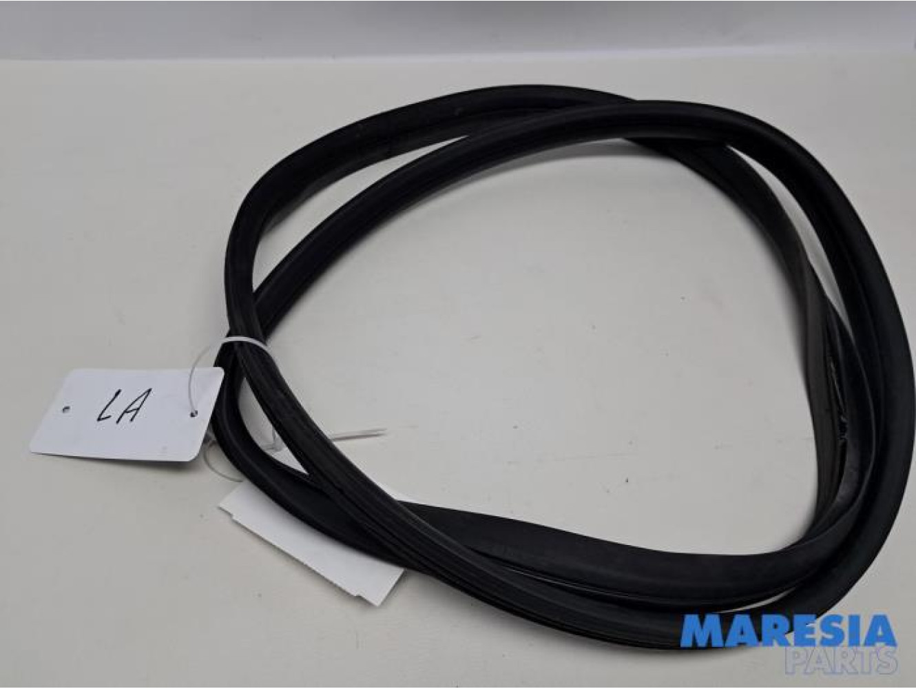 Peugeot - 107 - Rear door seal 4-door, left