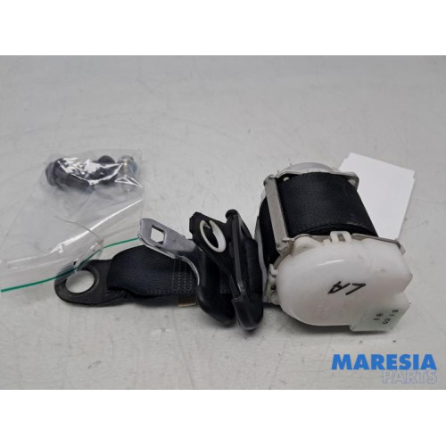 Peugeot - 107 - Rear seatbelt, left