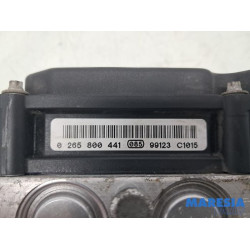 Peugeot - 107 - ABS Pomp