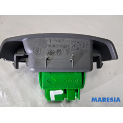 Peugeot - 107 - Electric window switch