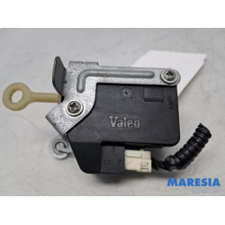 Peugeot - 107 - Tankklappe Verriegelungsmotor