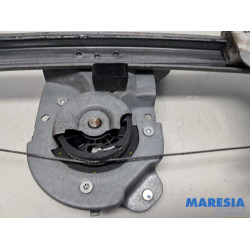 Peugeot - 107 - Ruitmechaniek 4Deurs links-voor