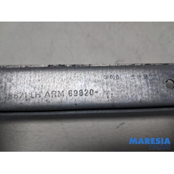 Peugeot - 107 - Ruitmechaniek 4Deurs links-voor