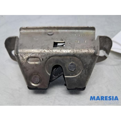 Peugeot - 107 - Mécanique de verrouillage hayon