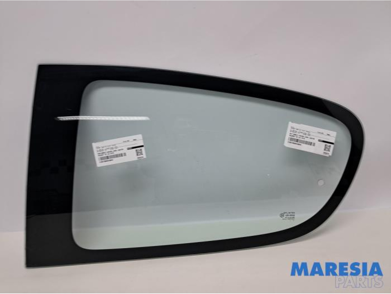 Peugeot - 107 - Portierruit 4Deurs links-achter