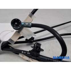 Peugeot - 107 - Antenna