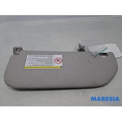 Peugeot - 107 - Sonnenblende