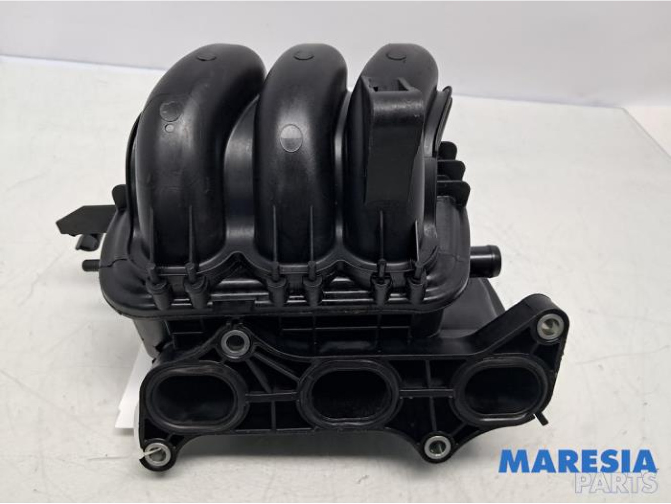 Peugeot - 107 - Ansaugbrugge