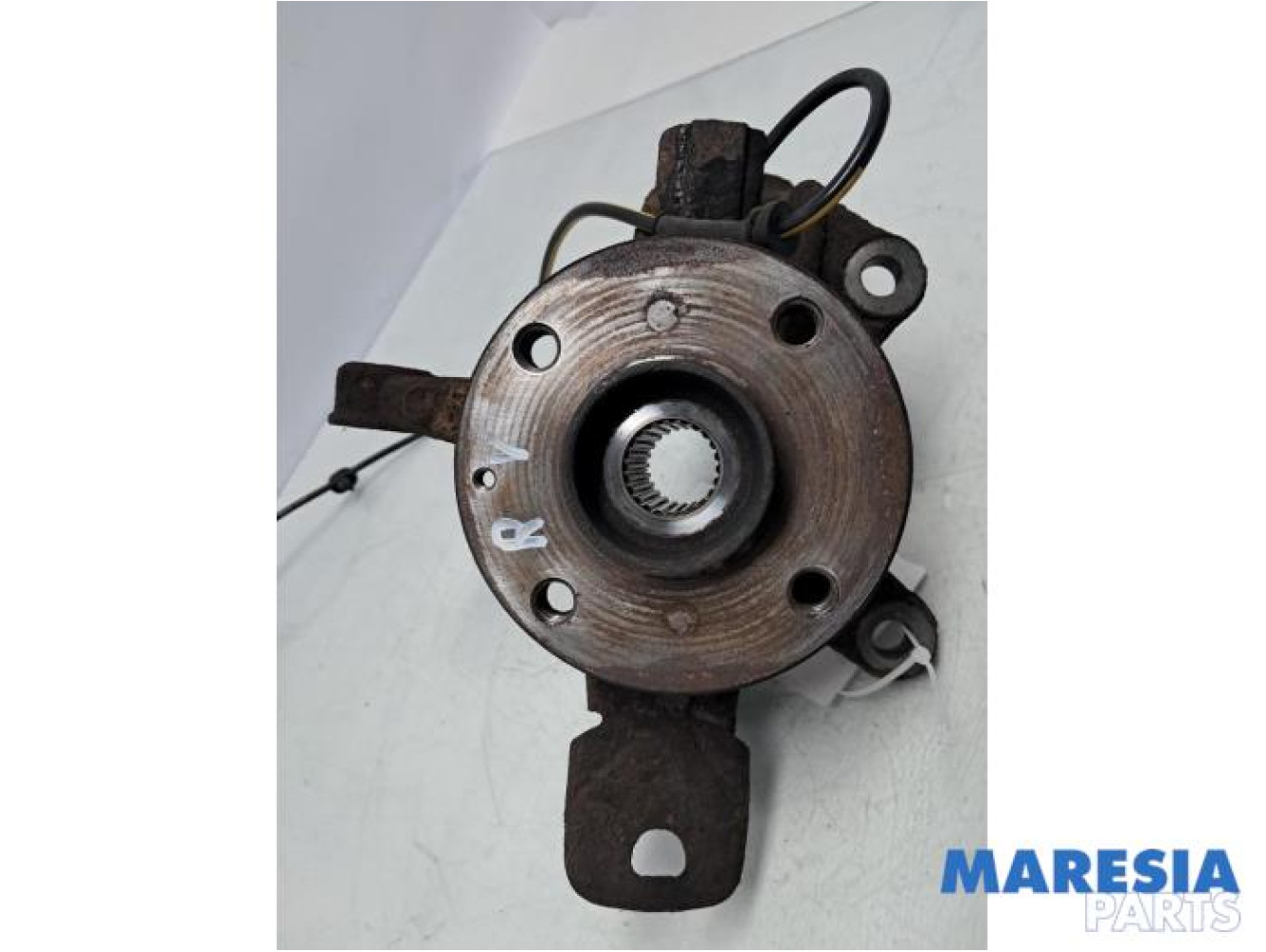 Peugeot - 107 - Knuckle, front right