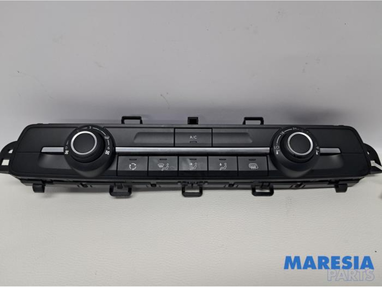 Opel - Vivaro - Heizung Bedienpaneel