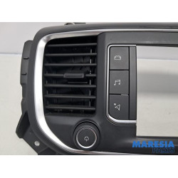 Opel - Vivaro - Regeleinheit Multi Media