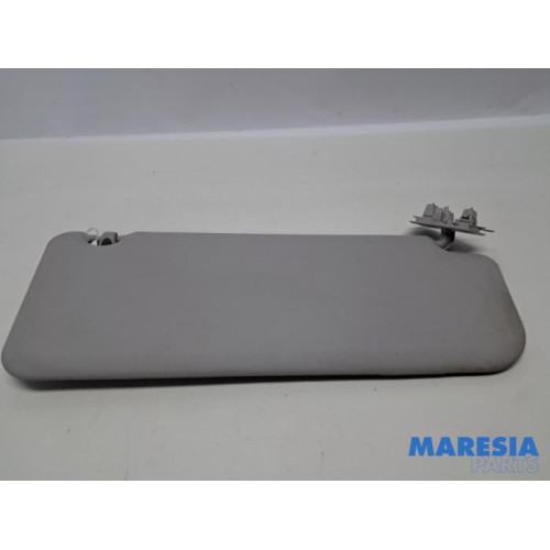 Opel - Vivaro - Sonnenblende