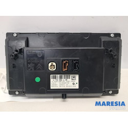 Peugeot - 308 - Navigation Display