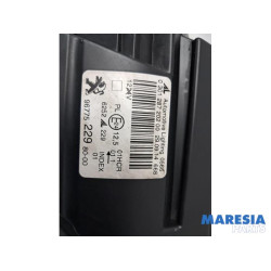 Peugeot - 308 - Phare droit