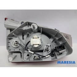 Peugeot - 308 - Feu arrière droit