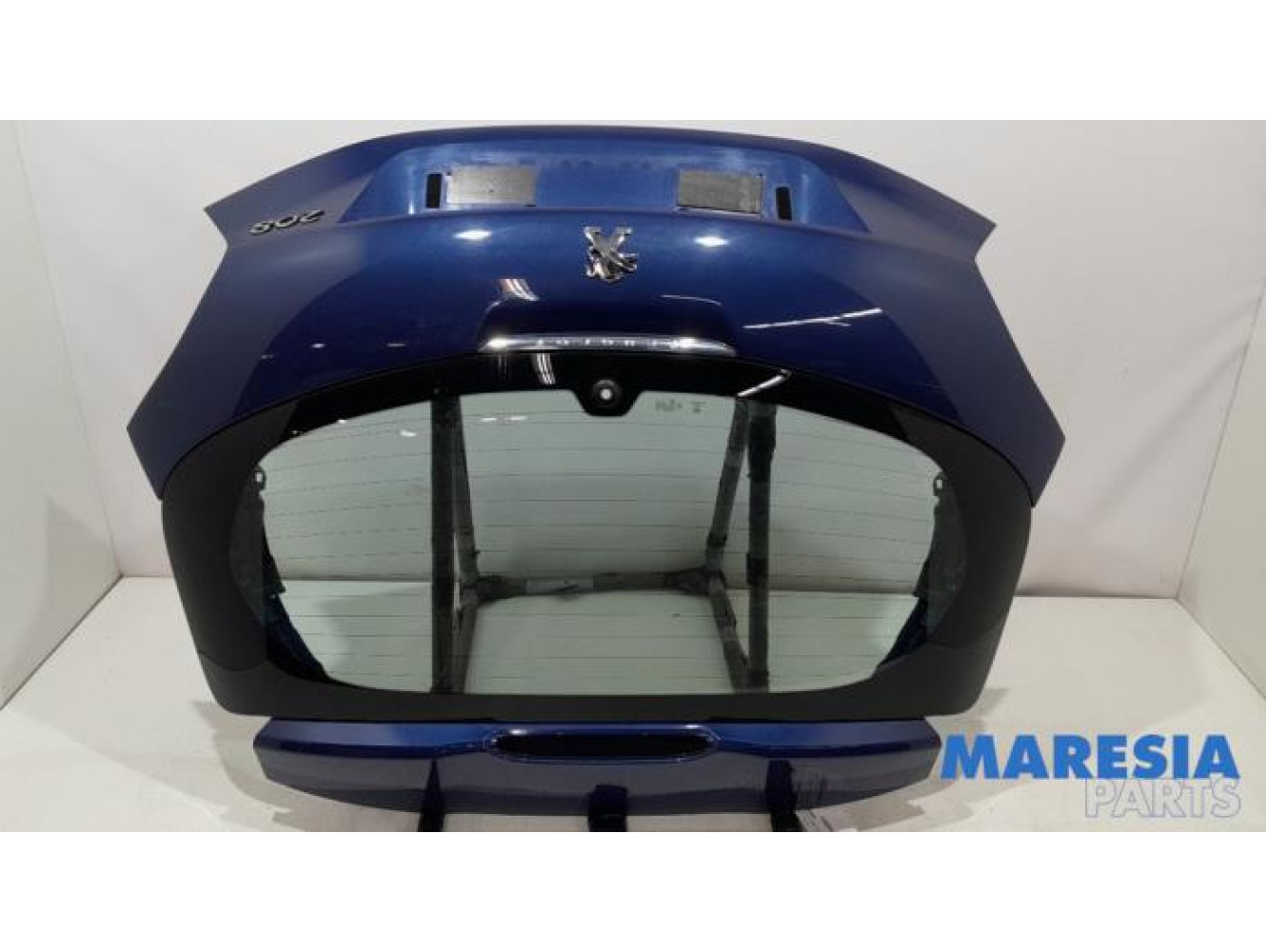 Peugeot - 208 - Tailgate