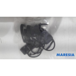 Peugeot - 108 - Parcel shelf