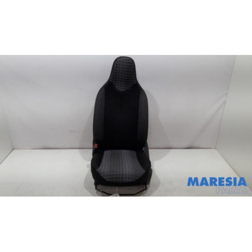 Peugeot - 108 - Siège gauche