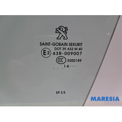 Peugeot - 308 - Door window 4-door, front left