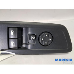 Opel - Vivaro - Multi-functional window switch