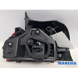 Citroen - C4 Cactus - Feu arrière droit