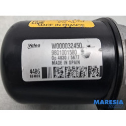 Citroen - C4 Cactus - Front wiper motor