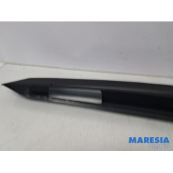 Opel - Vivaro - Heckklappengriff