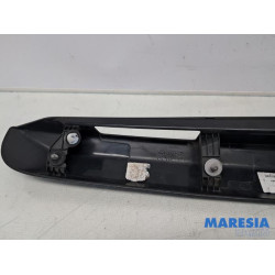 Opel - Vivaro - Heckklappengriff