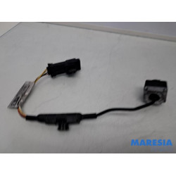 Citroen - C4 Cactus - Reversing camera