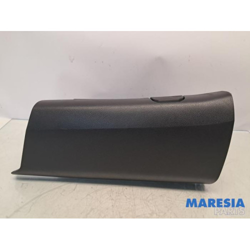 Opel - Vivaro - Handschuhfach