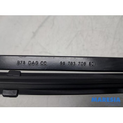 Citroen - C4 Grand Picasso - Front wiper arm