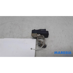 Opel - Vivaro - Batteriesensor