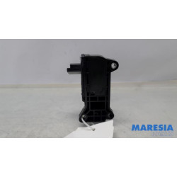 Opel - Vivaro - Gaspedal