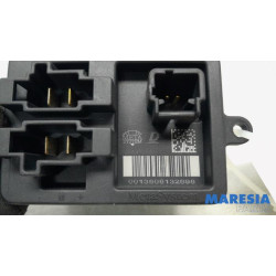 Opel - Vivaro - Heizung Widerstand