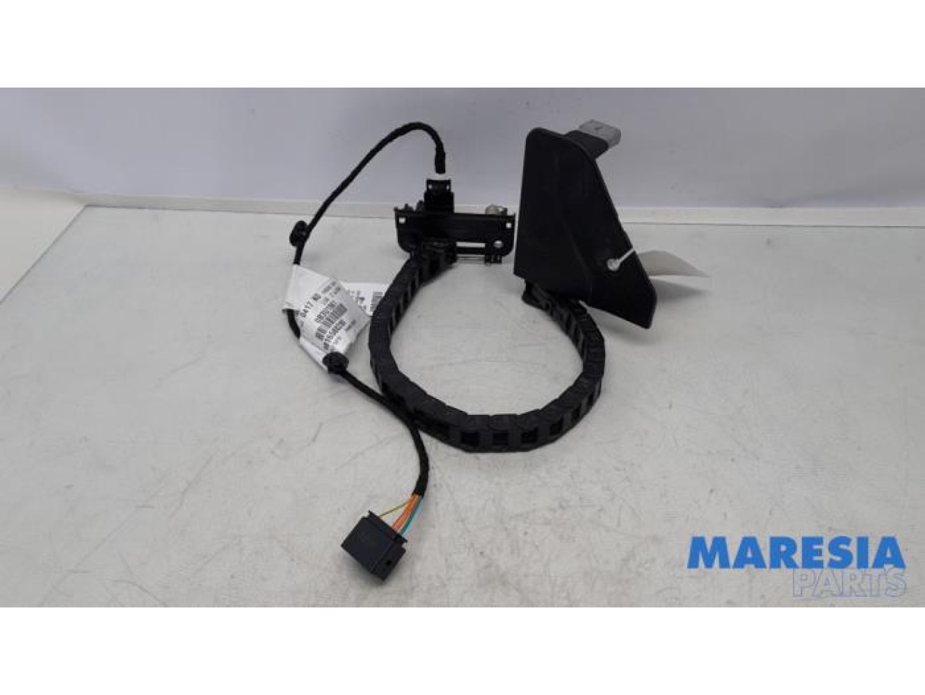 Opel - Vivaro - Wiring harness
