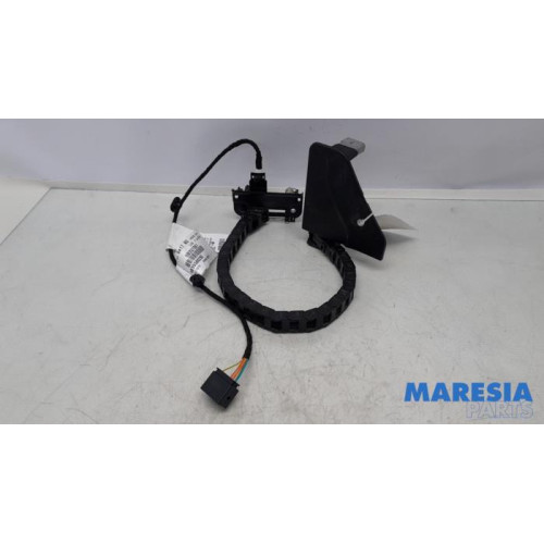 Opel - Vivaro - Kabelbaum