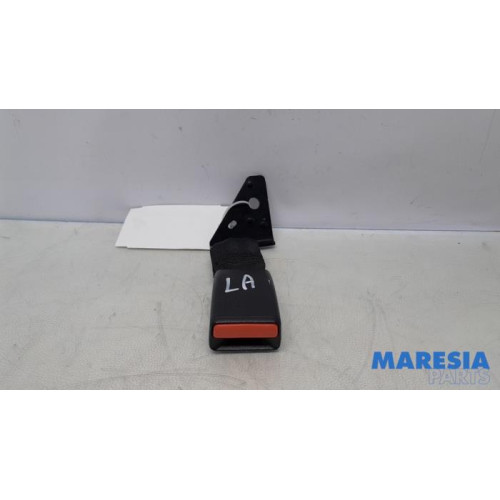 Peugeot - 208 - Veiligheidsgordel Insteek links-achter