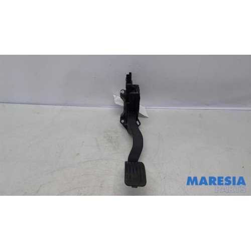 Peugeot - 208 - Accelerator pedal
