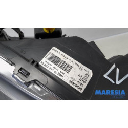 Peugeot - 208 - Headlight, left