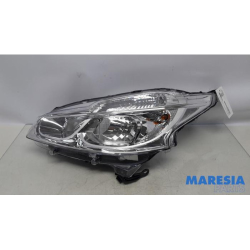 Peugeot - 208 - Headlight, left